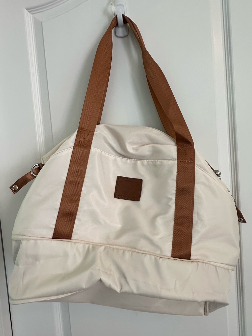 Coolife Expandable Weekender Bag  Cream with Bronze Straps